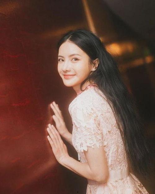 张芷溪金瀚吃瓜群众